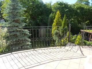 Проживание в семье Dandelion B&B Варшава Односпальная кровать в общем номере для мужчин и женщин-2